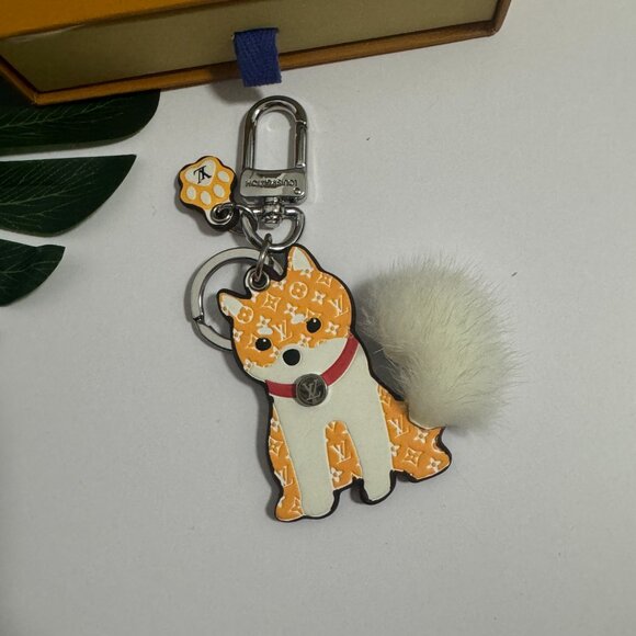 Louis Vuitton Key chain💕💕 - Picture 5 of 6